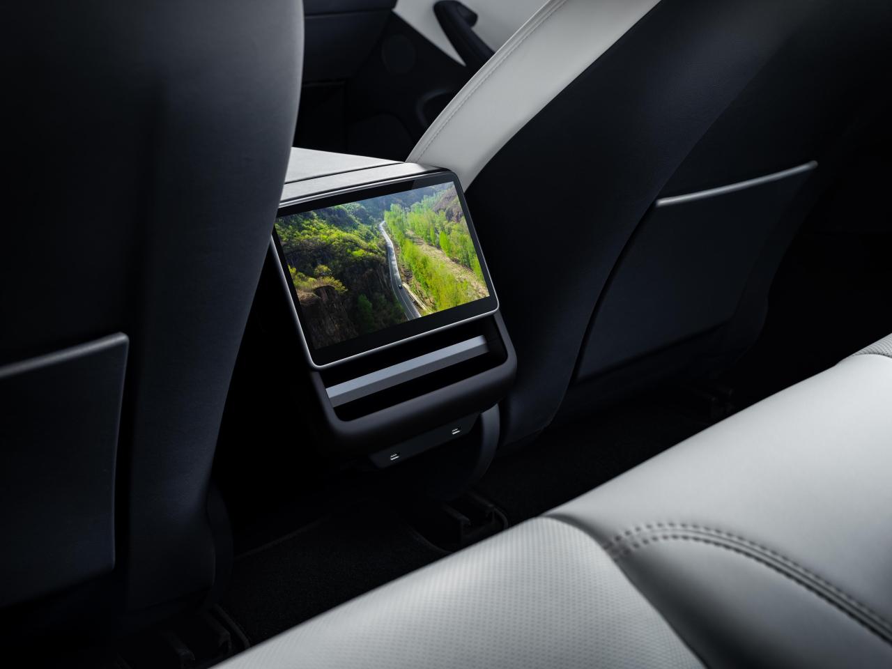 Model3-86.thumb.jpg.cf306c7a4e2c1756716592656a7ed0f5.jpg