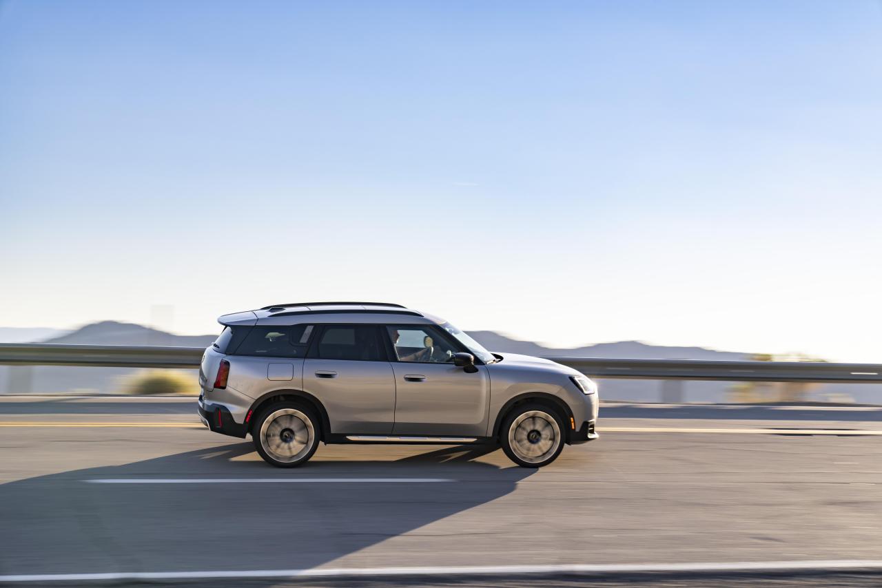 P90528342_highRes_mini-countryman-s-al.thumb.jpg.d0fe17f3fc74399220e816d4e5ac66c1.jpg
