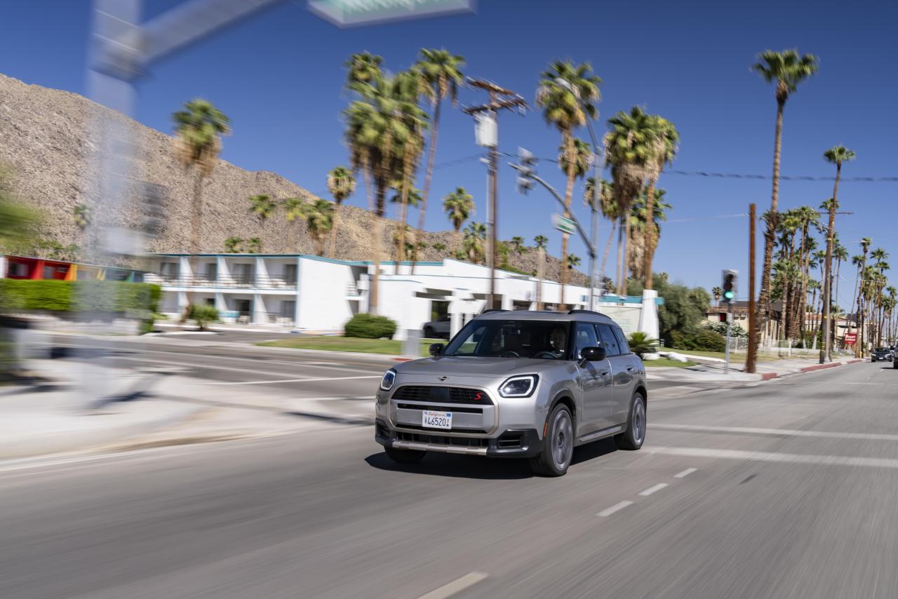 P90528351_highRes_mini-countryman-s-al.thumb.jpg.735c37f2a47190b2d9e45e589fc3b00e.jpg