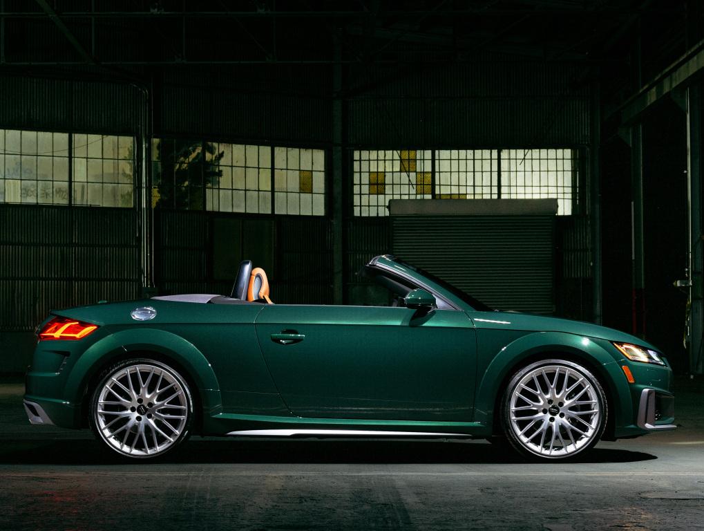 audi_tt_final_edition_roadster_4_087704d7106c0c5f.jpg.9a0b567644b73918b0960b0423fd97e2.jpg