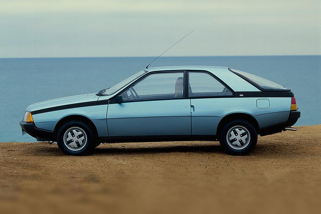 renault-fuego-3.jpg.6b3ca5e80203521c34be19940fbd3f00.jpg