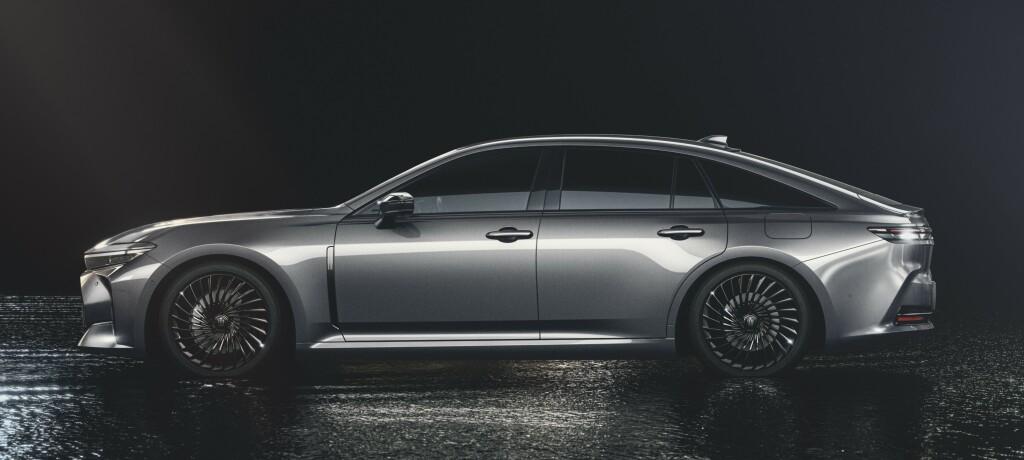 toyota_crown_hev_sedan.jpg.34463462882421a5dd56edaa9955bb95.jpg