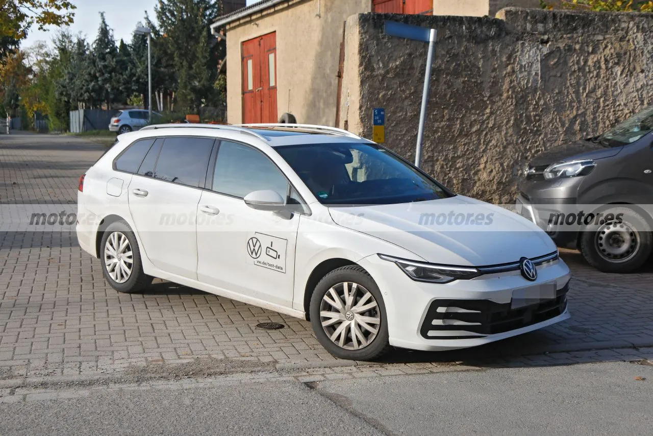 volkswagen-golf-variant-facelift-2024-202398865-1701107391_5.webp.fc339298094b9c1567b7a00734abb2e5.webp