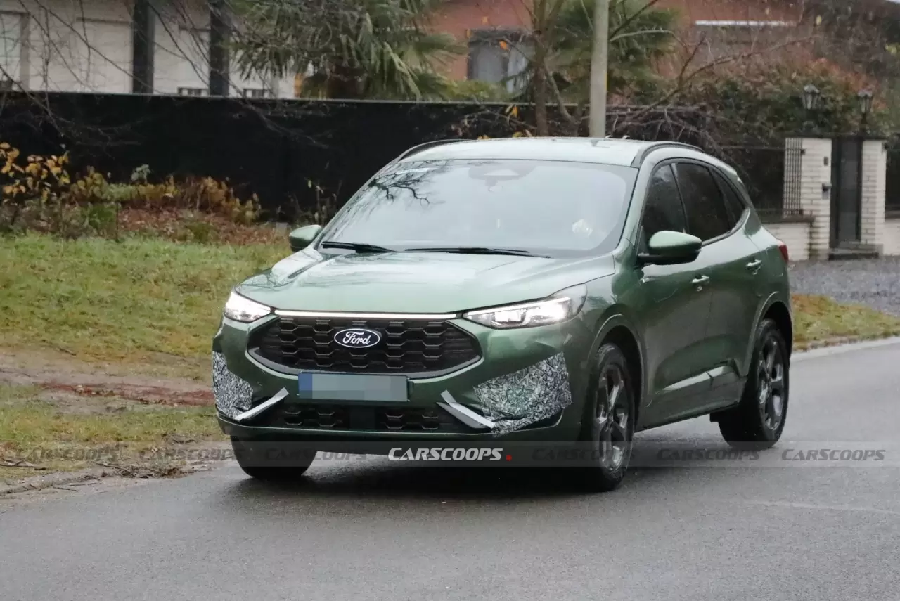 2024-Ford-Kuga-1213-15.thumb.webp.44607eed17096010f10b8d204f47c515.webp