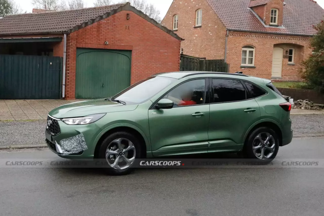 2024-Ford-Kuga-1213-18.thumb.webp.38b7420a3984644efba7647dd18e5884.webp
