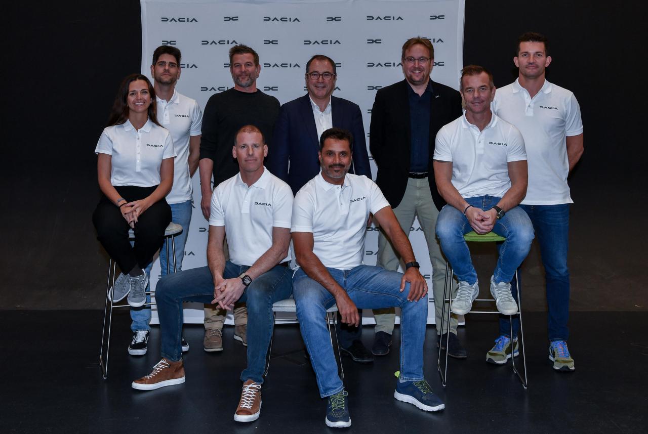 NASSER_AL-ATTIYAH_PILOTA_UFFICIALE_DACIA_NEI_RALLY-RAID.thumb.jpg.d5facd3f72b8af54de745593bbedb139.jpg