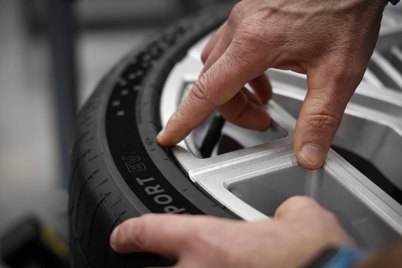Story__Alpine_A290__a_made-to-measure_partnership_with_Michelin.thumb.jpg.615061c310c7b084ff38b16efab7083f.jpg