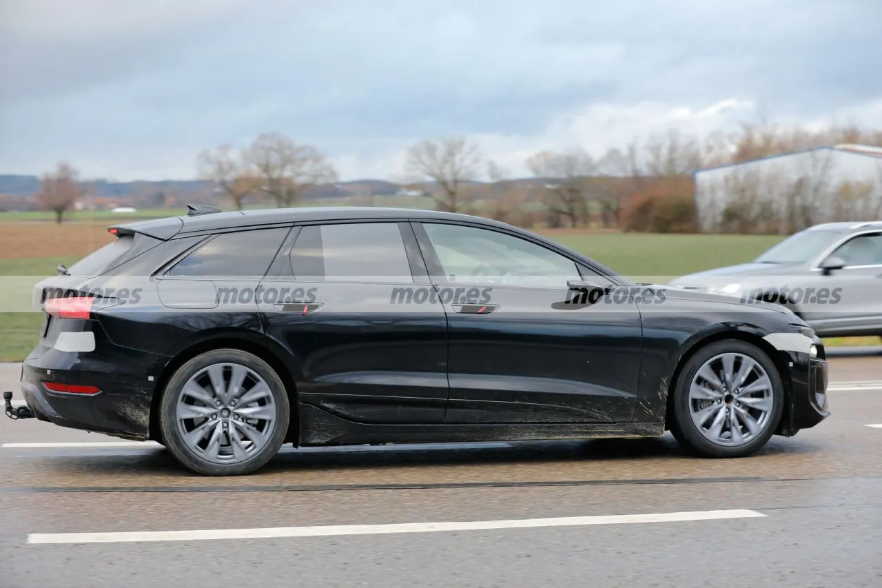 audi-a6-avant-e-tron-fotos-espia-2025-202399313-1703104871_5.webp.bcb22e084afc22cfc317b037cc759fb3.webp
