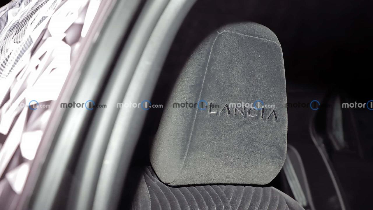 lancia-ypsilon-2024-erlkonig(1).thumb.jpg.5800b3c682b2f2754b3938278c29c107.jpg