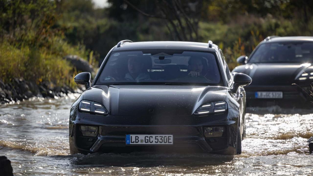 porsche-macan-2024-elettrica-prototipo-pre-produzione---foto (4).jpg