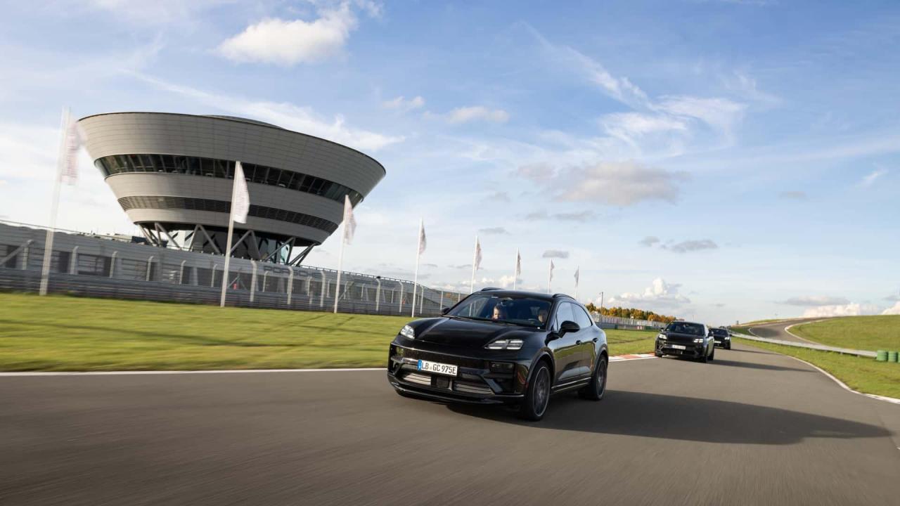 porsche-macan-2024-elettrica-prototipo-pre-produzione---foto (8).jpg