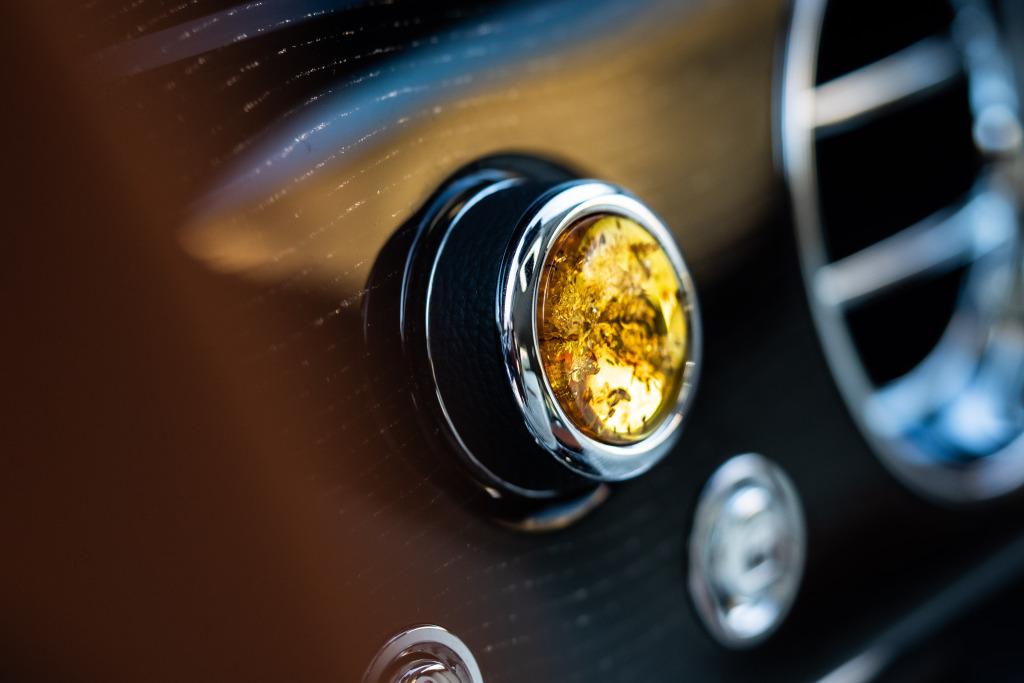 rolls-royce_ghost_amber_roads_5.jpg.619c2b0ccbf41e8a887be08e054b1743.jpg