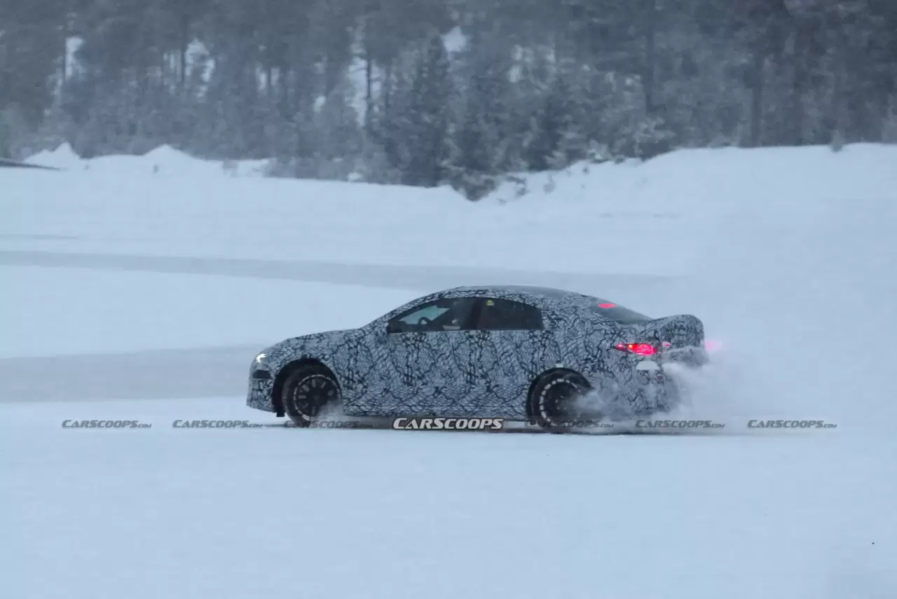 AMG-CLA-EV-spy-shots-00003-2048x1368.thumb.webp.f92175933d80af97eb0409a3c1de9dce.webp