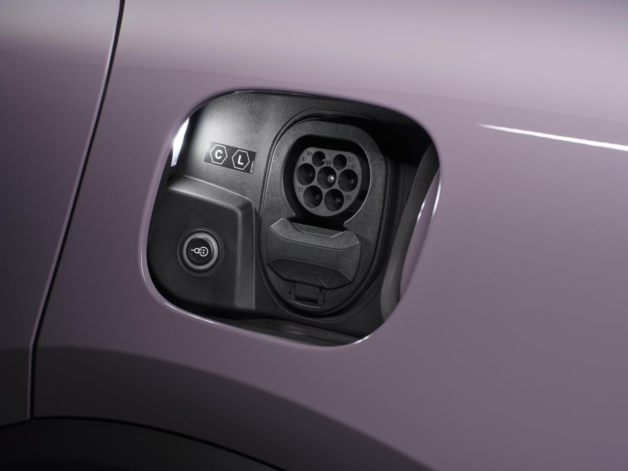 Macan_4_Details_006.thumb.jpg.d26d2296041dabed0c1a038f6580f941.jpg