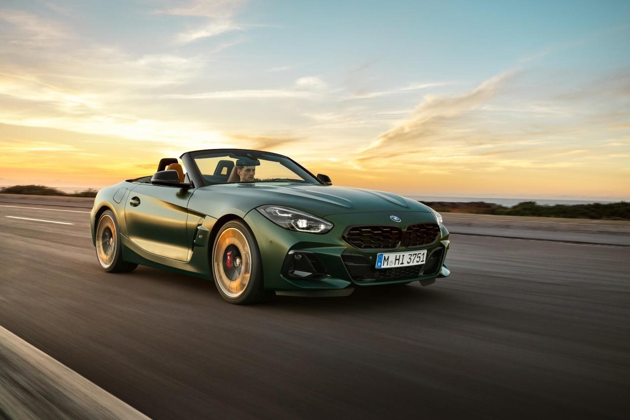 P90535759_lowRes_the-bmw-z4-m40i-with.thumb.jpg.4b989507ff6229061aca3dc3fad0e04d.jpg