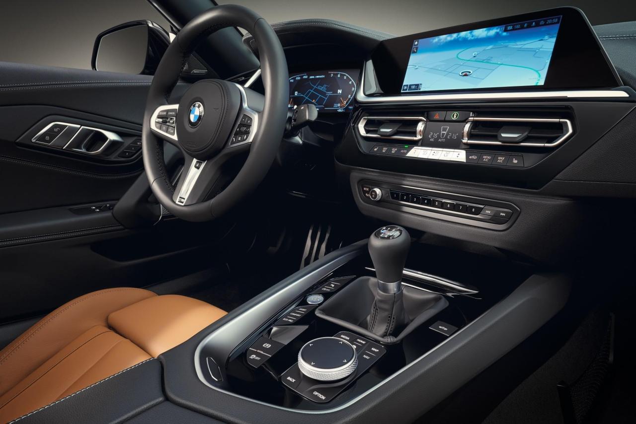 P90535767_lowRes_the-bmw-z4-m40i-with.thumb.jpg.0de2470297abb0107975362eea0d2c14.jpg