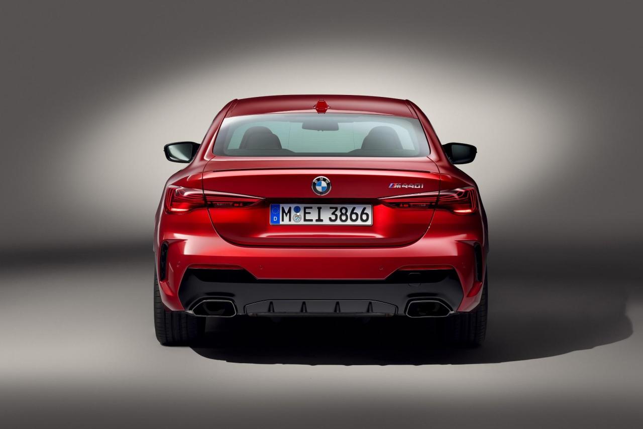 P90535814_lowRes_the-new-bmw-4-series.thumb.jpg.ad27f74458f1291ea101aa229a75c9b4.jpg