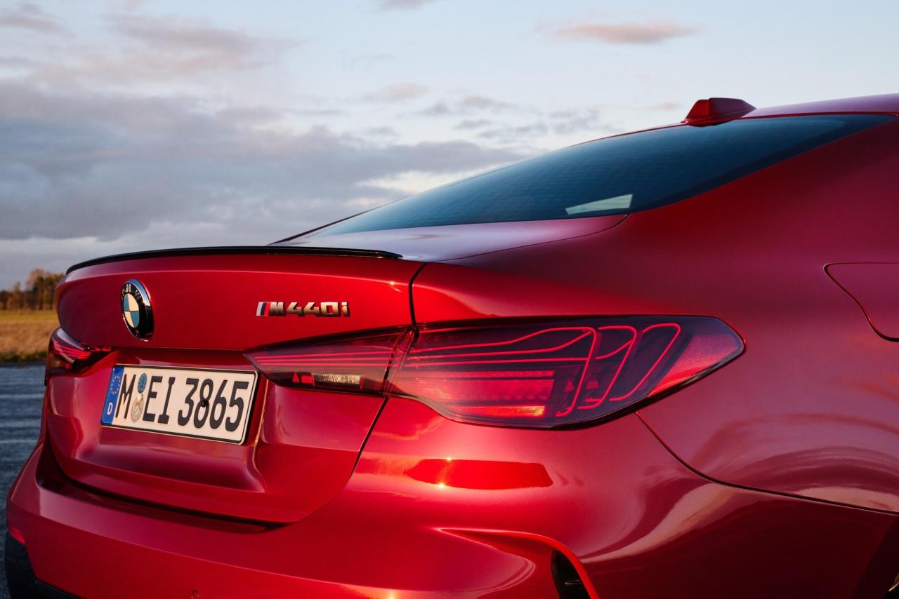 P90535834_lowRes_the-new-bmw-4-series.thumb.jpg.2da5e909d44025ab66c94c9973211483.jpg