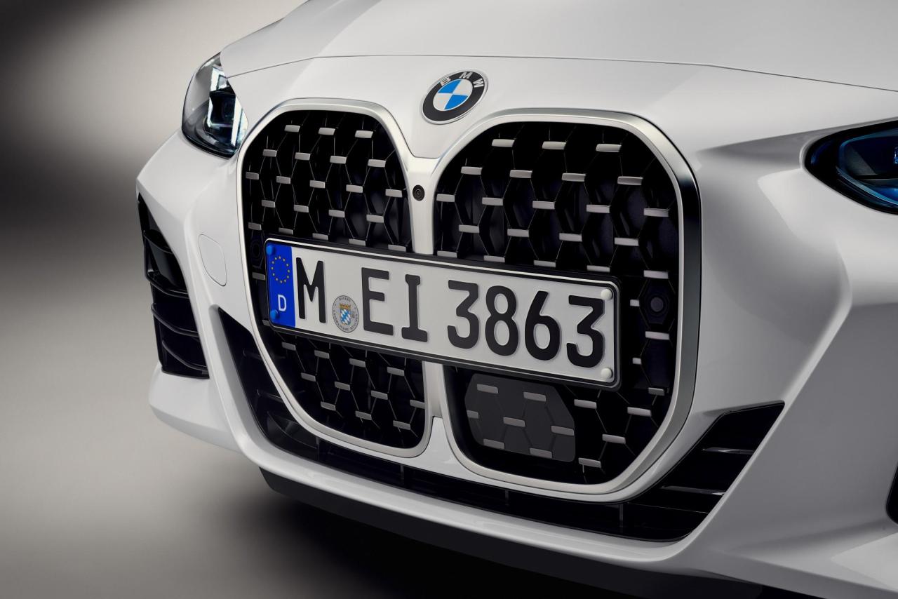 P90535858_lowRes_the-new-bmw-4-series.thumb.jpg.634c620acb46c2d40b8c2d887b986596.jpg
