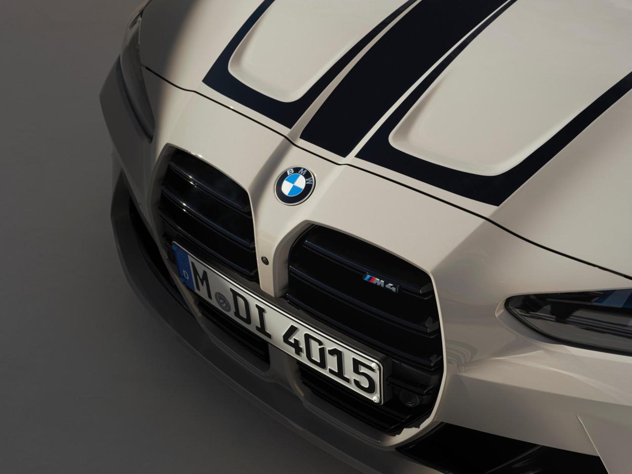 P90536836_lowRes_the-new-bmw-m4-coup.thumb.jpg.44a736aa59815a562031259726bc6f84.jpg