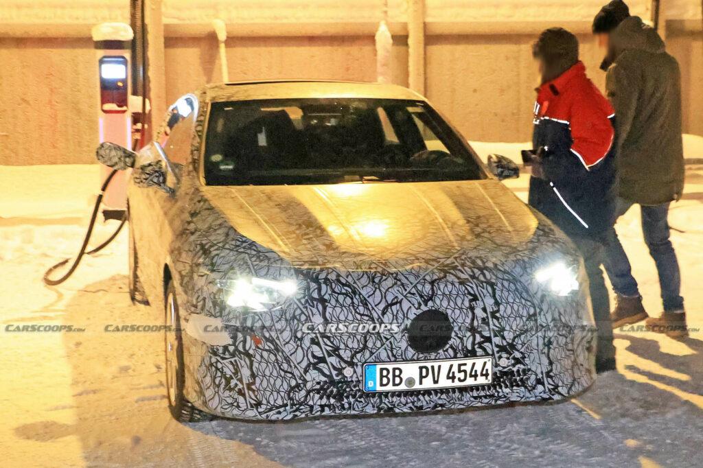 https___www.carscoops.com_wp-content_uploads_2024_01_2025-Mercedes-CLA-spy-shots-00001-1024x682.jpg.7b1dc0534509a0bb4f8a4f913599cfe4.jpg