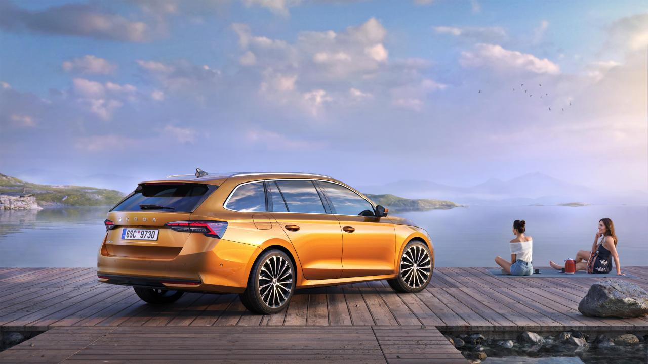 02_Skoda_Octavia_Combi.jpg