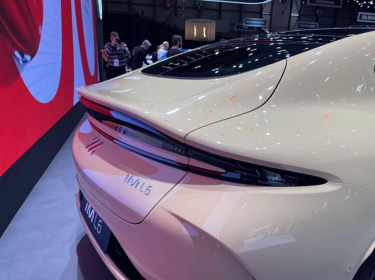 1488x0_1_autohomecar__ChxoHmXcYeaAFhPZAAK1zkjTv38848.thumb.jpg.172d3021018fcf3b61c9da29d94b5a7b.jpg