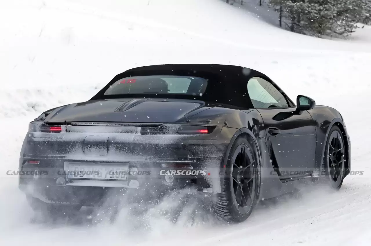 2025-Porsche-Boxster-EV-24-CS-2048x1357.webp