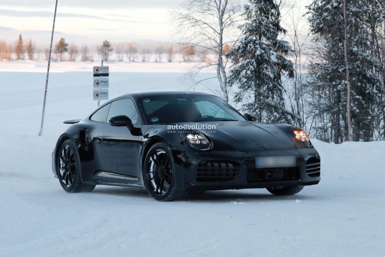 2025-porsche-911-convertible-turbo-spied-with-minimal-camouflage-hybrid-models-incoming_21.thumb.jpg.ac4d59e4595087f31ec2d5adb419f5e9.jpg