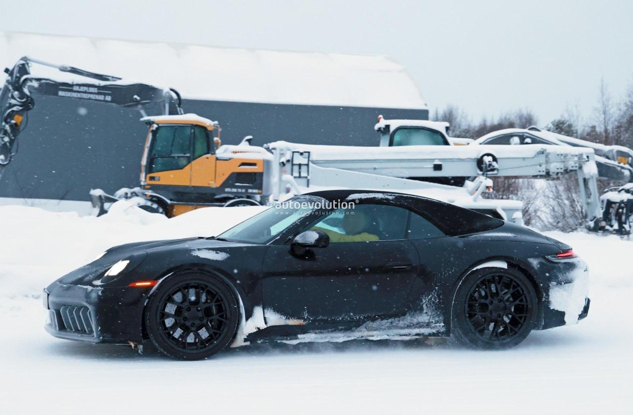 2025-porsche-911-convertible-turbo-spied-with-minimal-camouflage-hybrid-models-incoming_3.thumb.jpg.10e4f693332cddf691a1d28fe2c51a50.jpg