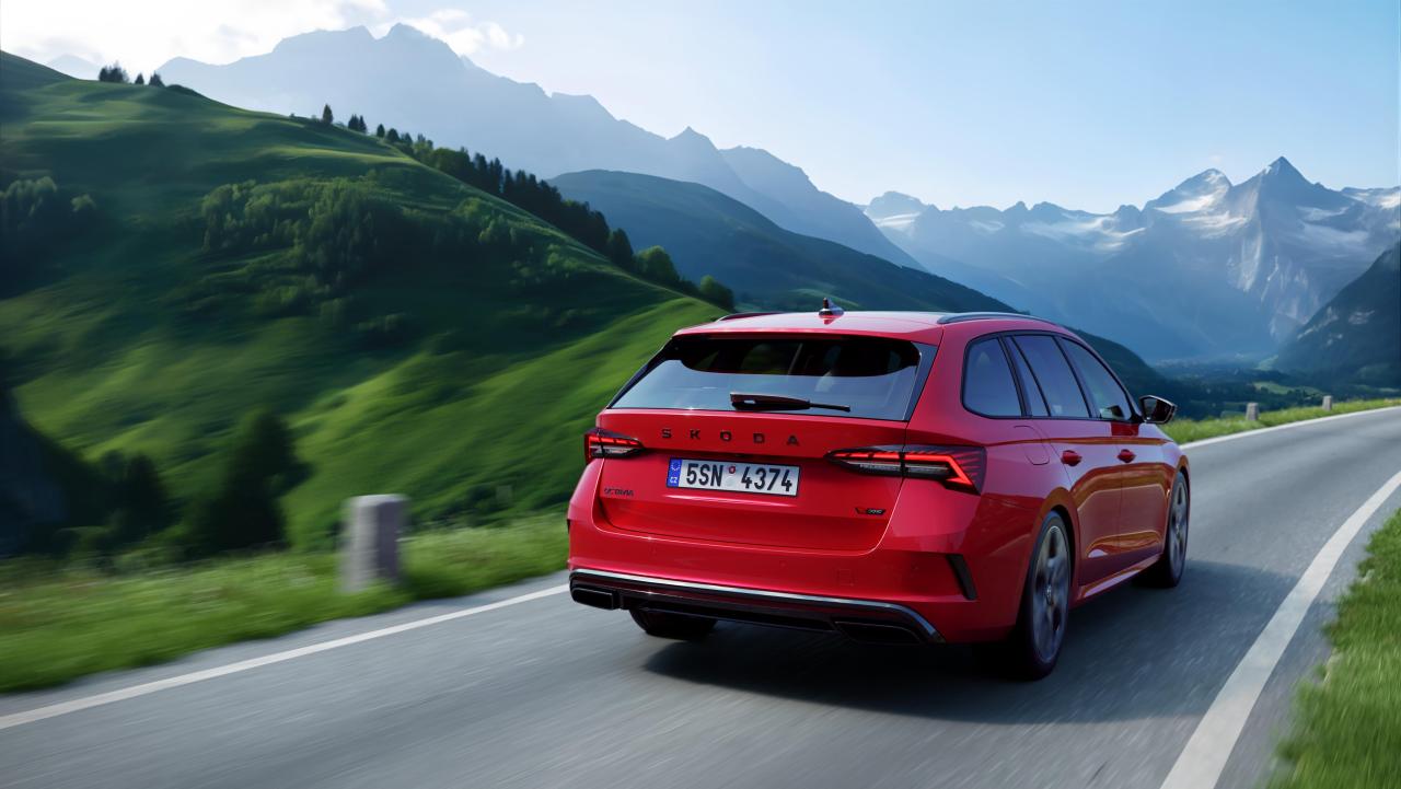 31_Skoda_Octavia_RS.jpg