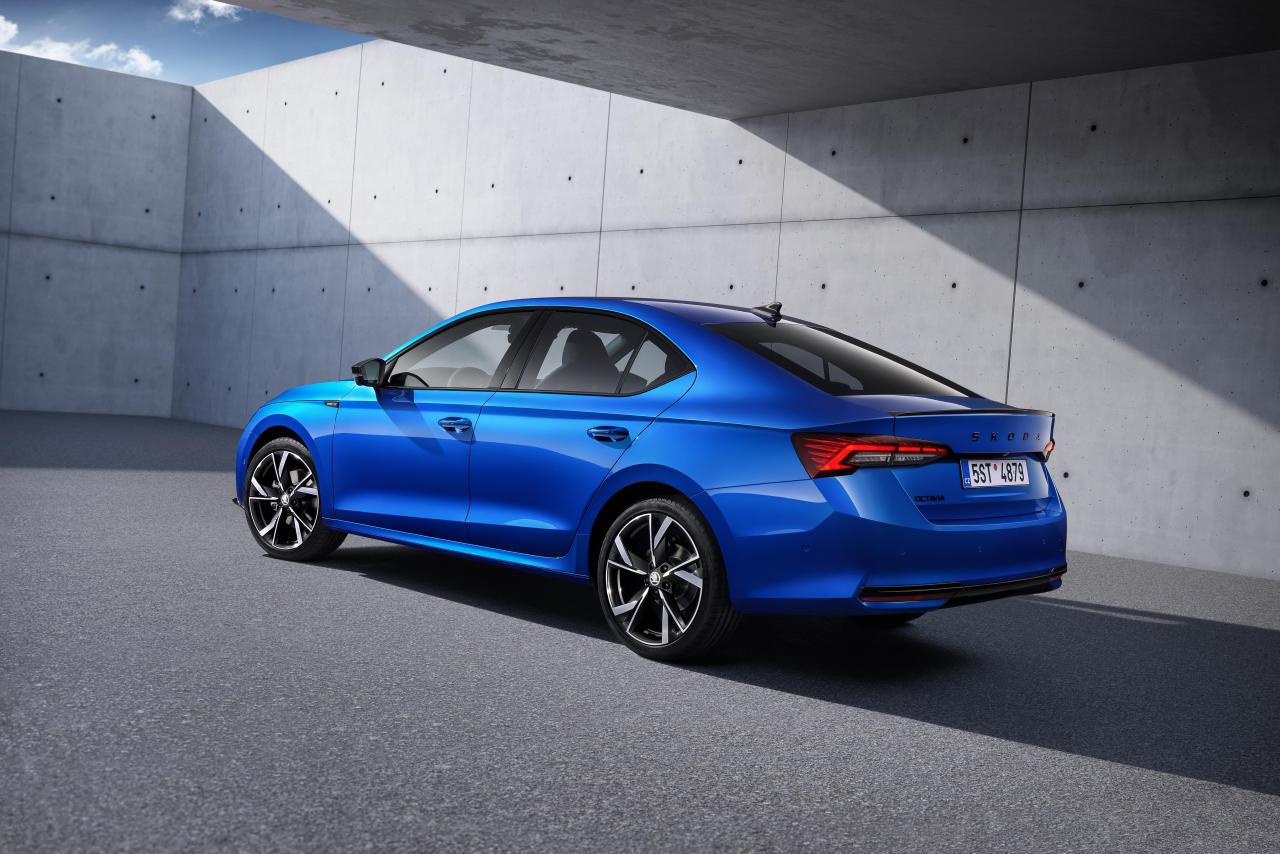 56_Skoda_Octavia_Sportline.jpg