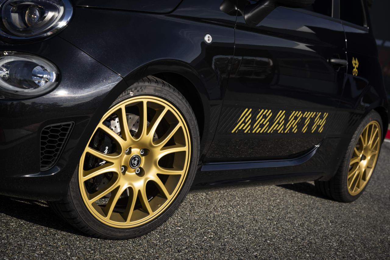 Abarth75Anniversario (13).jpg