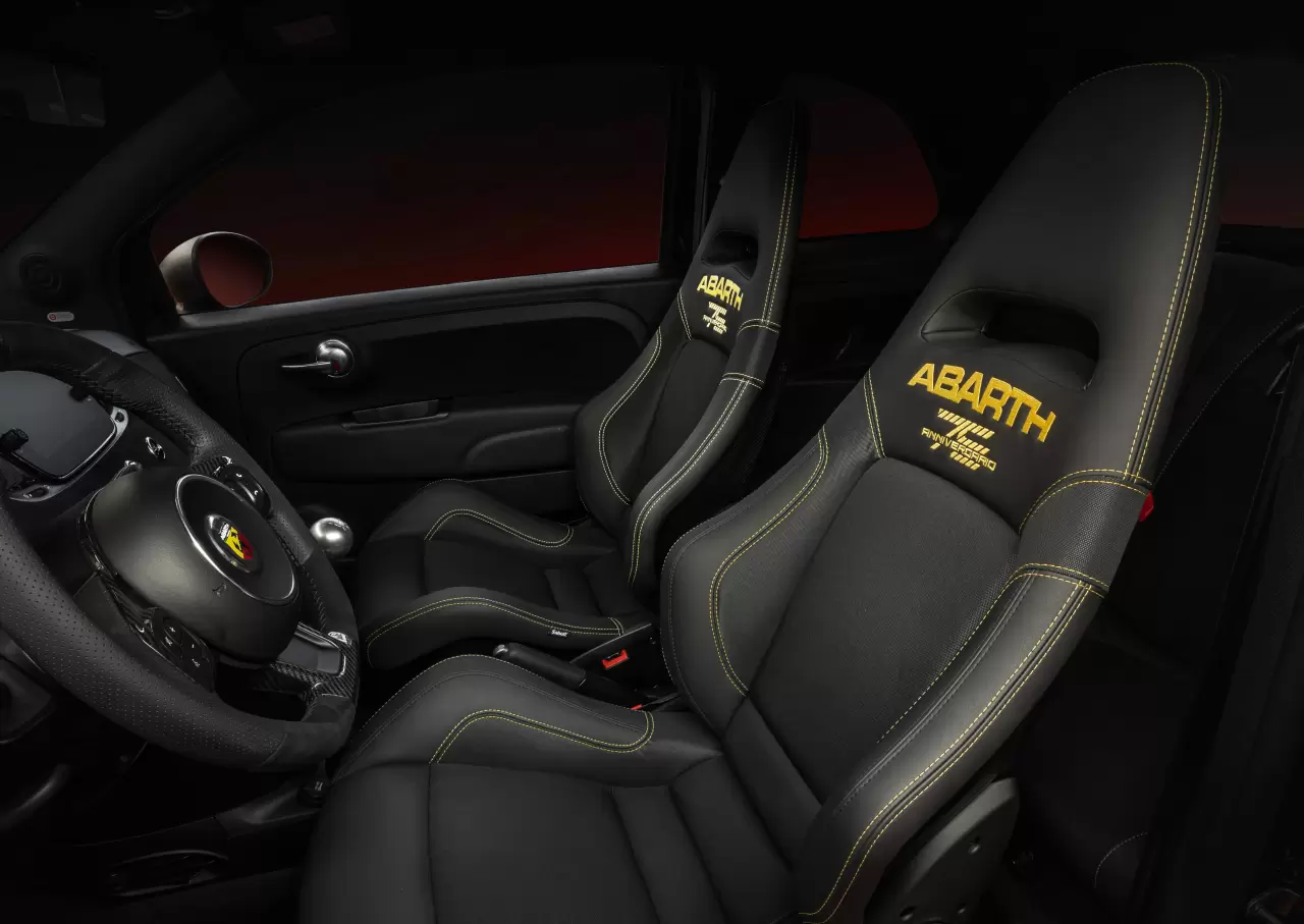 Abarth75Anniversario (27).jpg.webp