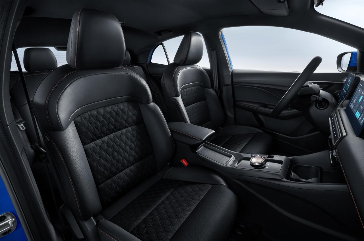 Front-Seat.jpg