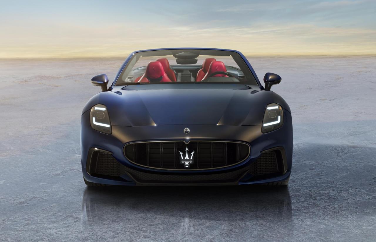 Medium-23351-MaseratiGranCabrioTrofeo.thumb.jpg.1daa271b23aed41afd47940b8454b004.jpg