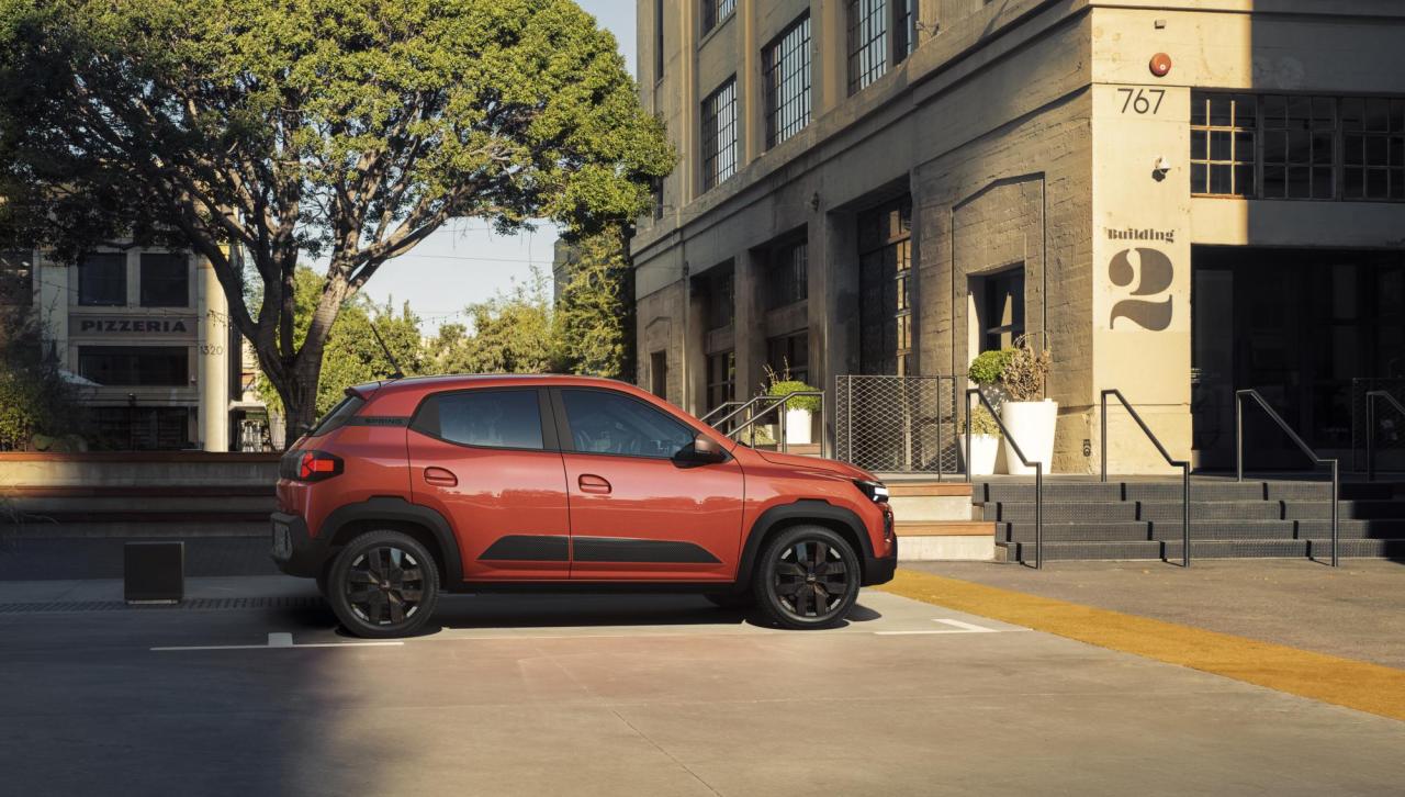 NUOVA_DACIA_SPRING_DESIGN_PIU__ACCATTIVANTE_SEMPRE_PIU__ELETTRIZZANTE (7).jpg