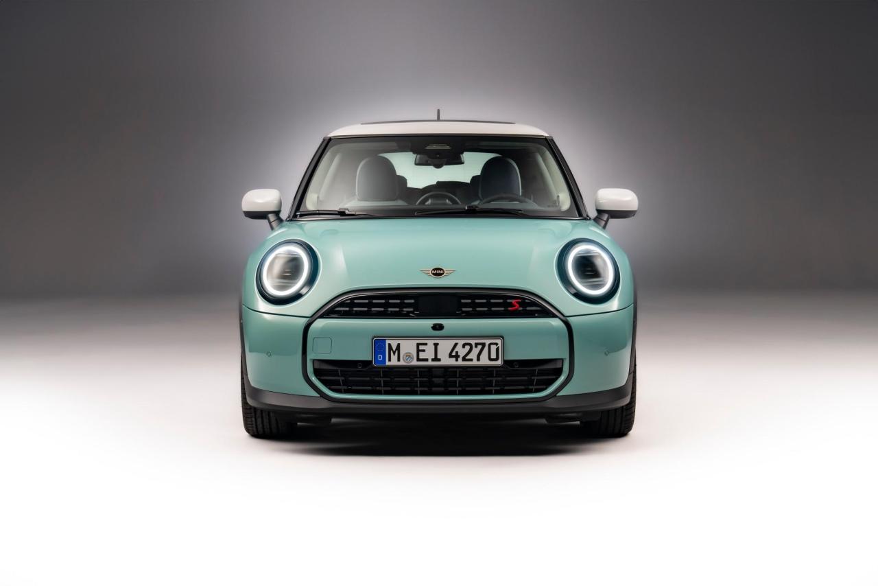 P90536601_lowRes_mini-cooper-s-02-202.thumb.jpg.2846fdd0d905ddddcc9d8e19da778884.jpg
