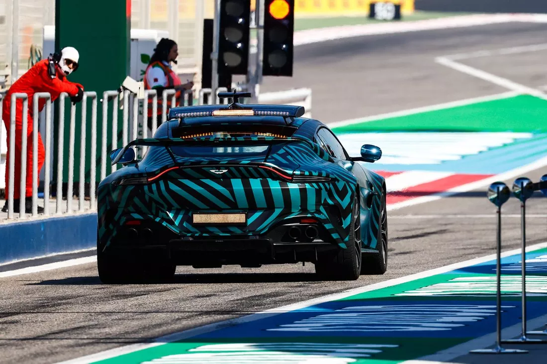 aston-martin-vantage-safety-ca.webp.c2b2c2cfe9c19c5a89a3c52a54a66450.webp