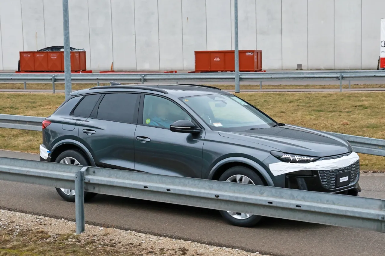 audi-q6-e-tron-2024-2024100131-1706861526_7.webp.0caeec3f613c92a62d0bd5dbfd908416.webp