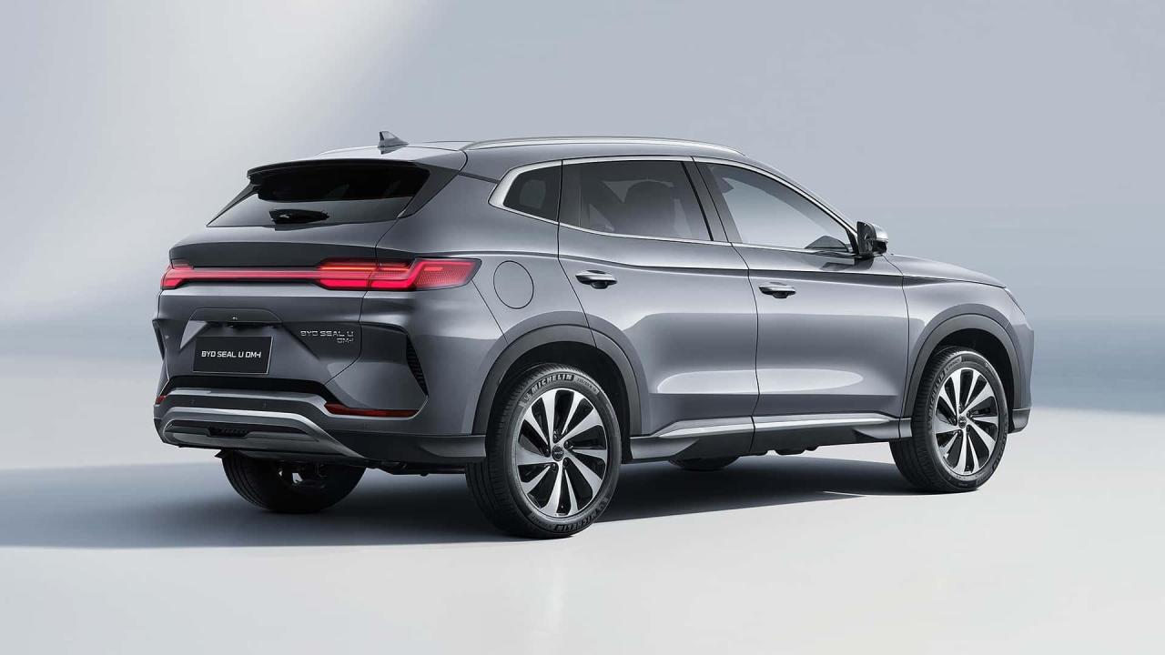 byd-seal-u-dm-i(1).thumb.jpg.4d9690acb74c326ecd70cdb57d58ebcb.jpg