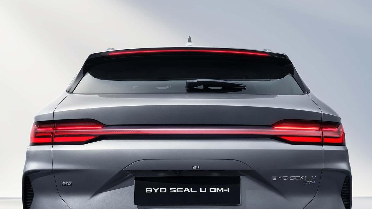 byd-seal-u-dm-i(4).thumb.jpg.2c55ff9574d5ce1f7ee3207f6dfba6a9.jpg