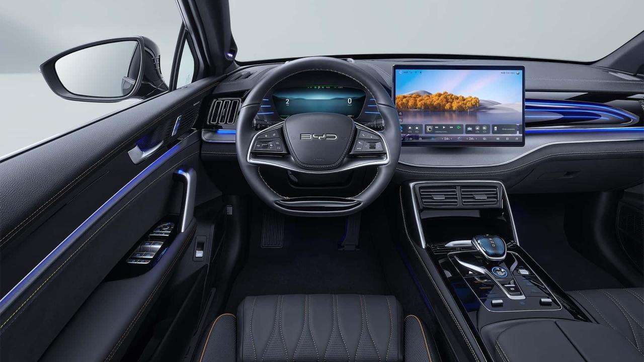 byd-tang-2024 (19).jpg