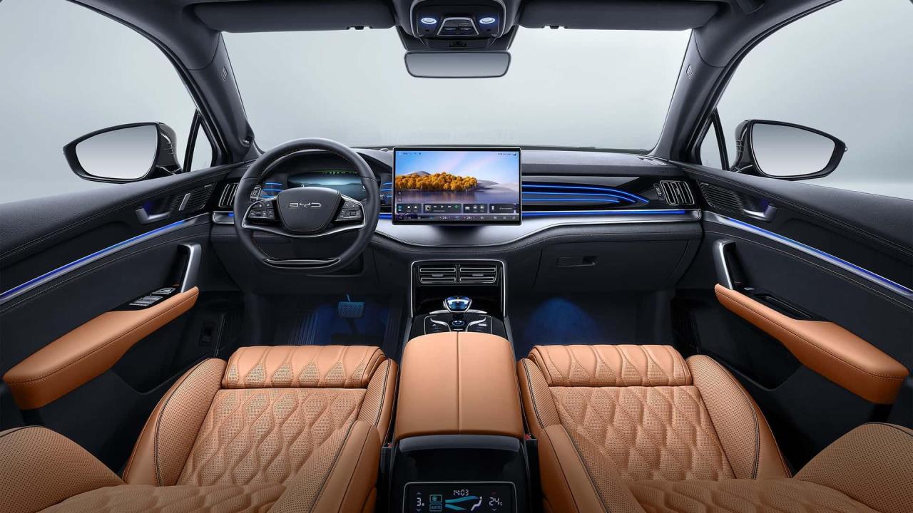 byd-tang-2024 (22).jpg