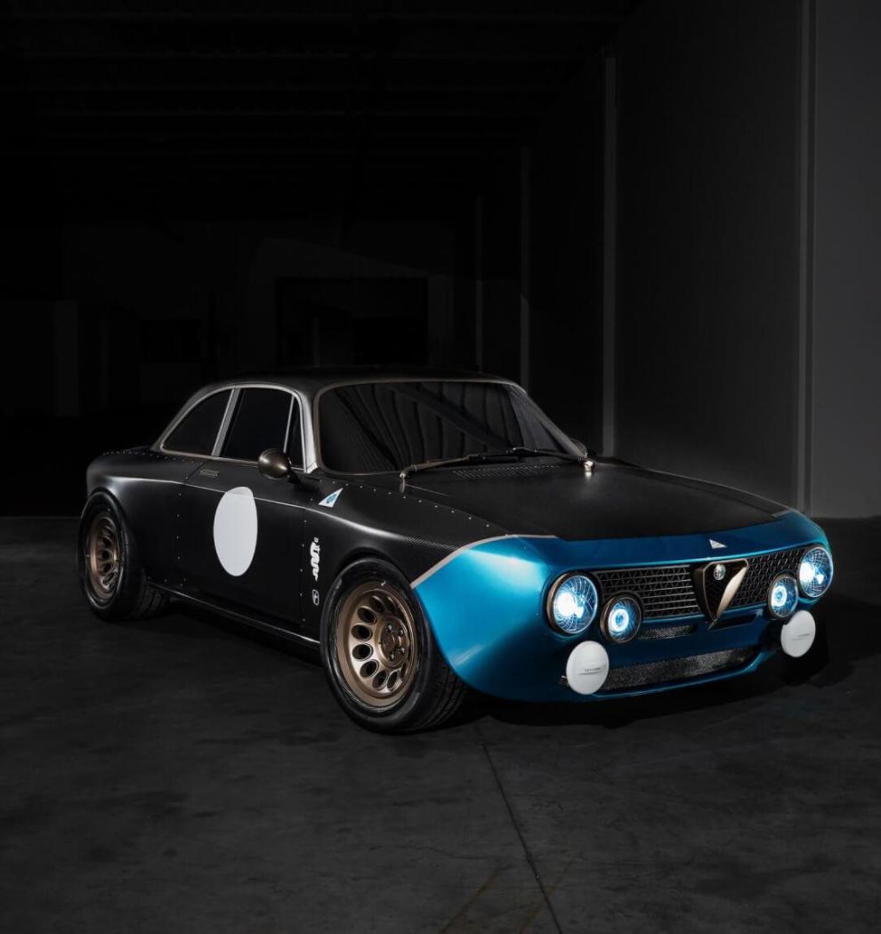 gt-modificata-intro.thumb.jpg.900d4df8c1fd927a24ee57f8a4dd4c36.jpg