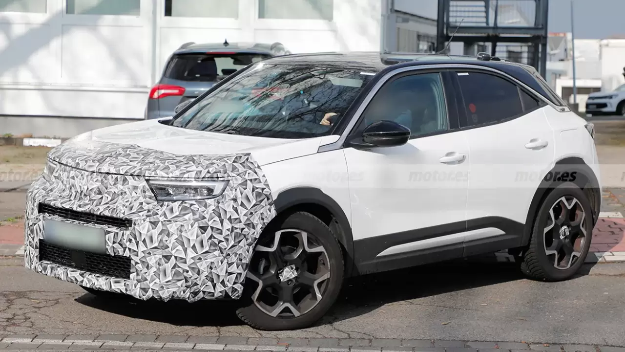 opel-mokka-2025-fotos-espia-2024100625-1709058625_6.webp