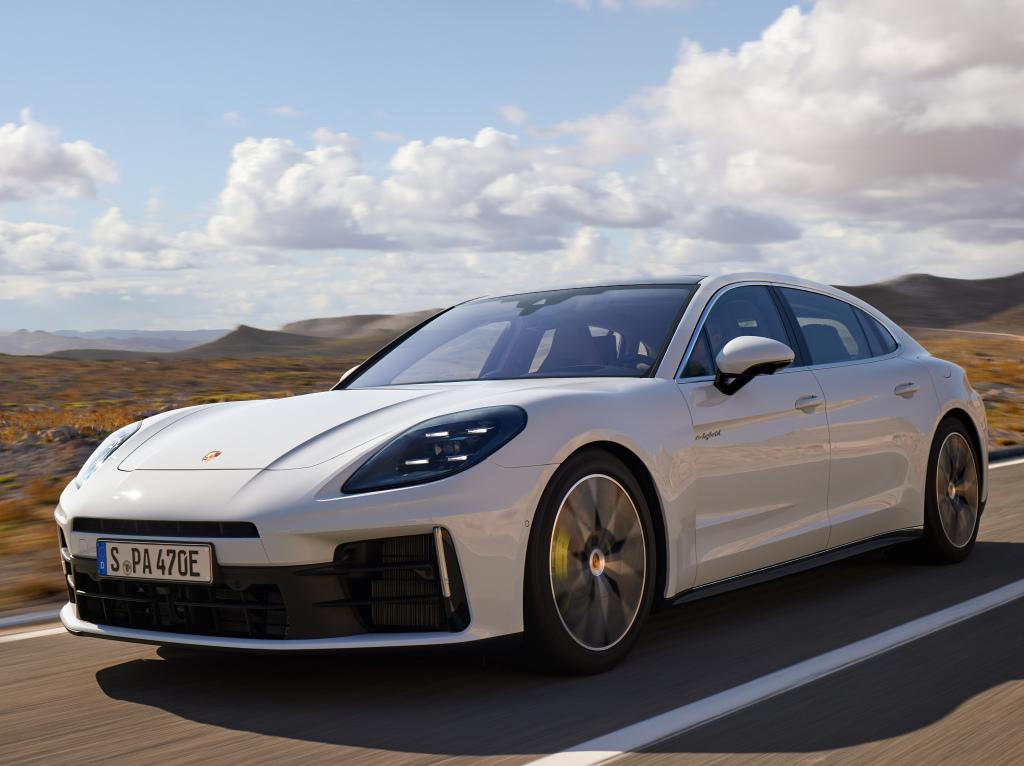 porsche_panamera_4_e-hybrid_executive_64_04ae00eb0faa0bb8.jpg.6fdb29adbd274abc2d78144084a13de0.jpg