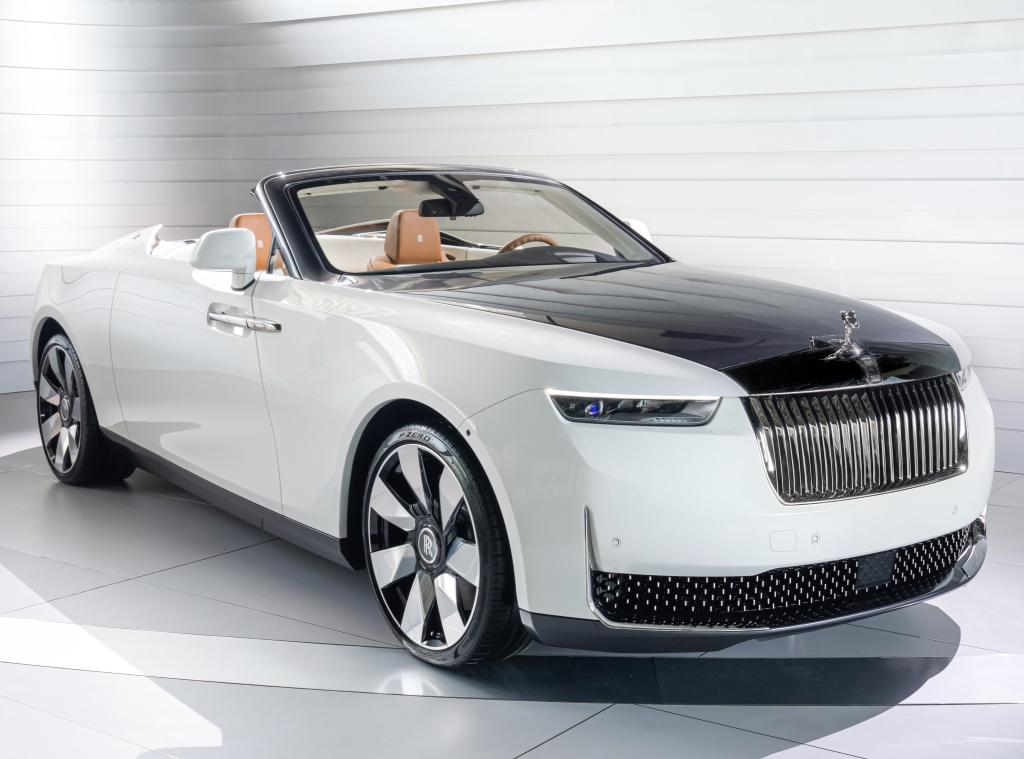 rolls-royce_arcadia_droptail_29_06a7027d14da0f74.jpg.9a3b7da75922fd2de00d4afdd1890c66.jpg