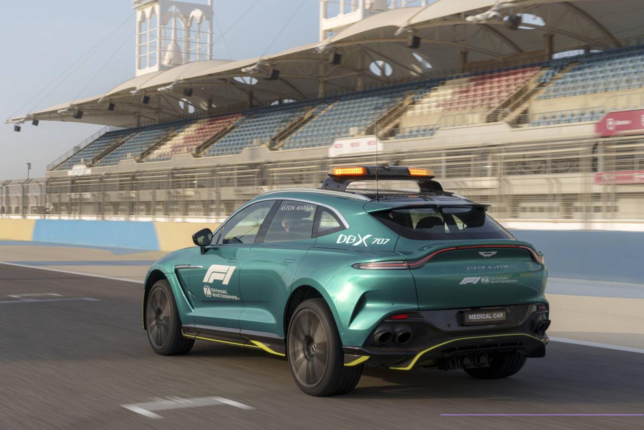 012_AstonMartinDBX707_OfficialMedicalCarofFormula1.thumb.jpg.267a90edb46ac2332618c8f324b7e9d3.jpg