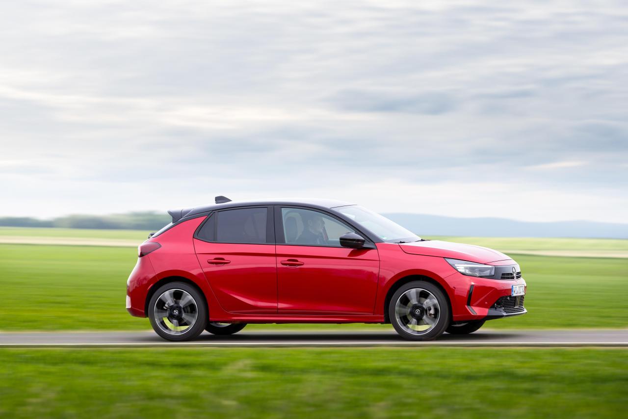 08_OpelCorsaHybrid_524900.thumb.jpg.e8534f102ae5fba3e29b9d50c5de40eb.jpg